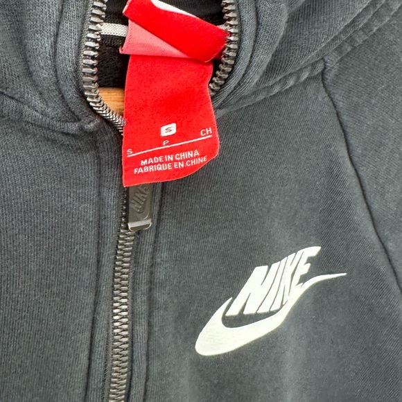 S black Nike zip up hoodie - Picture 3 of 4